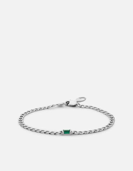 Miansai Lyra bracelet in sterling silver with a rectangular green agate set at the center of a Cuban curb chain laid flat