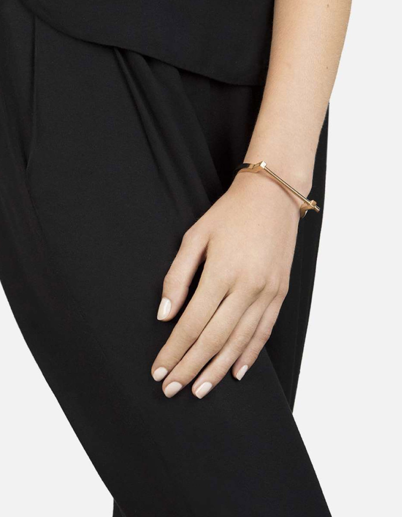 Women's Modern Screw Cuff Bracelet, Gold | Miansai