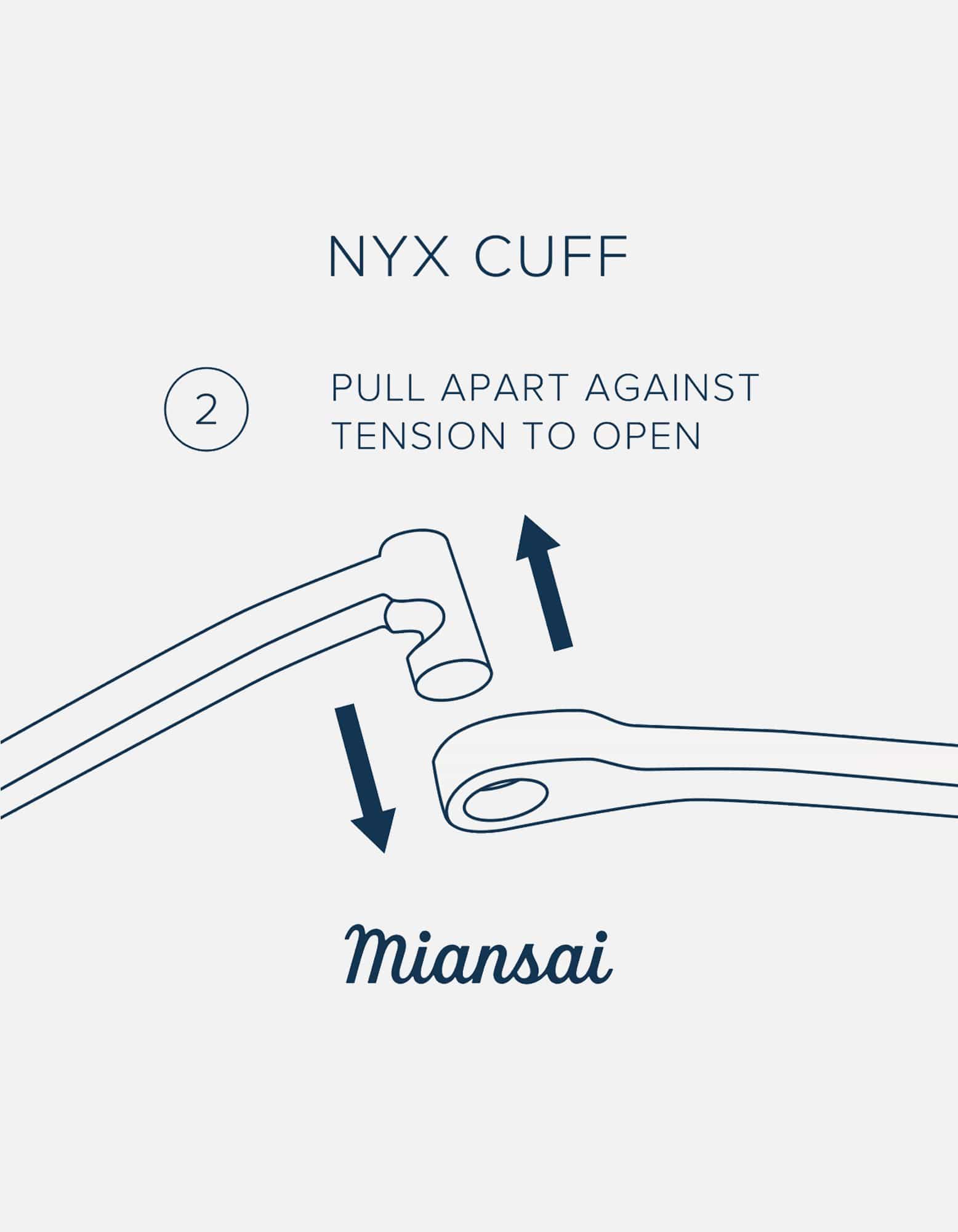 Bracciale in Nyx Cuff, Sterling Silver, Polsini da donna | Miansai
Chiudi finestra